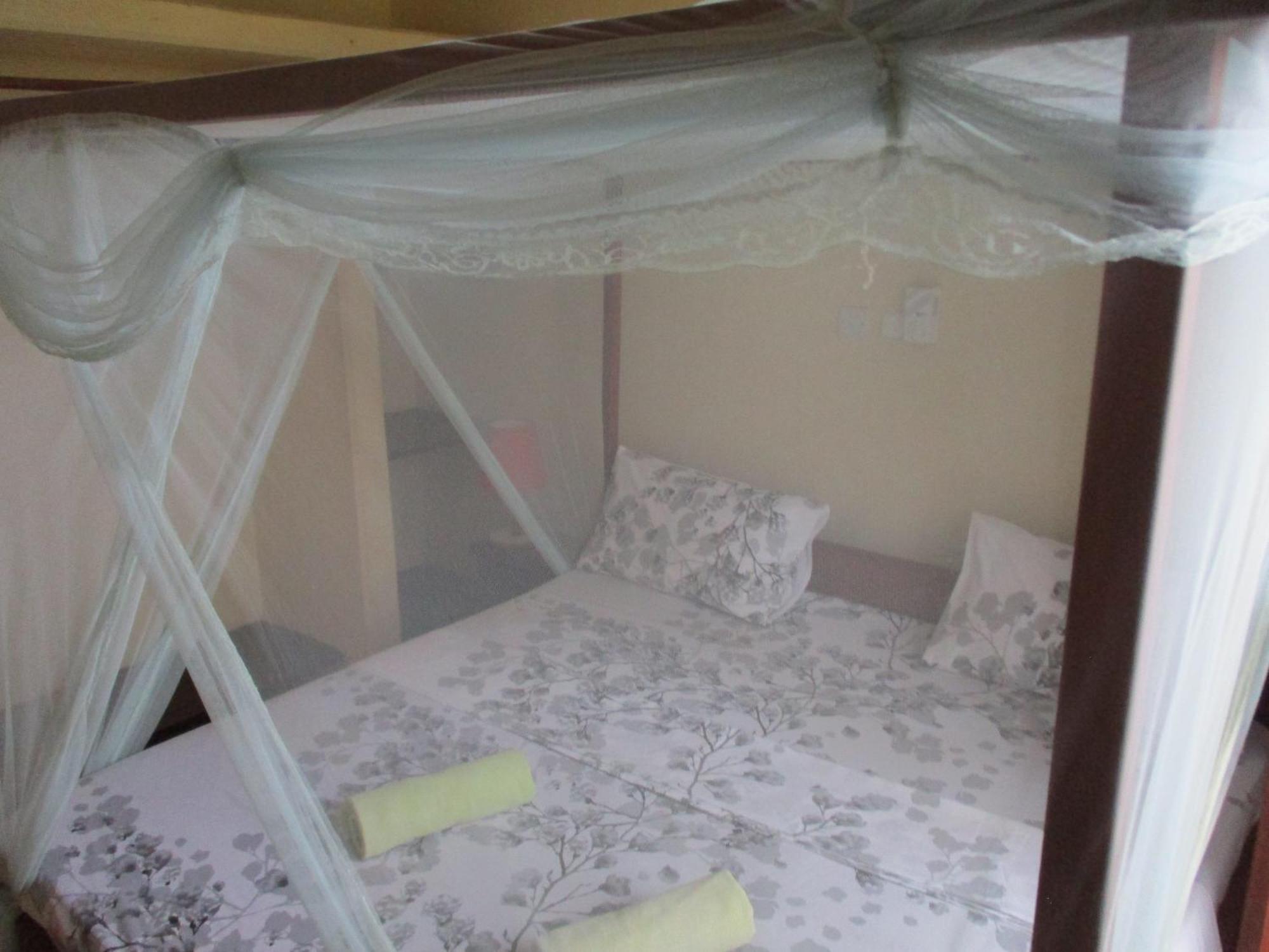 Simba Apartments Диани Бийч Стая снимка