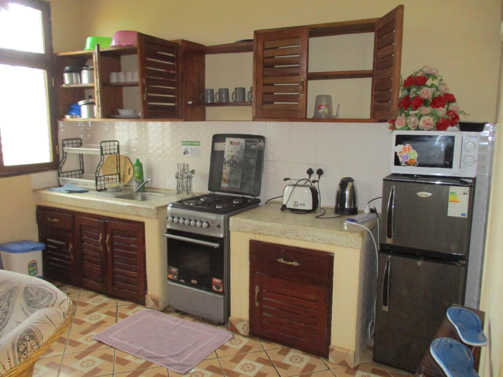 Simba Apartments Диани Бийч Стая снимка